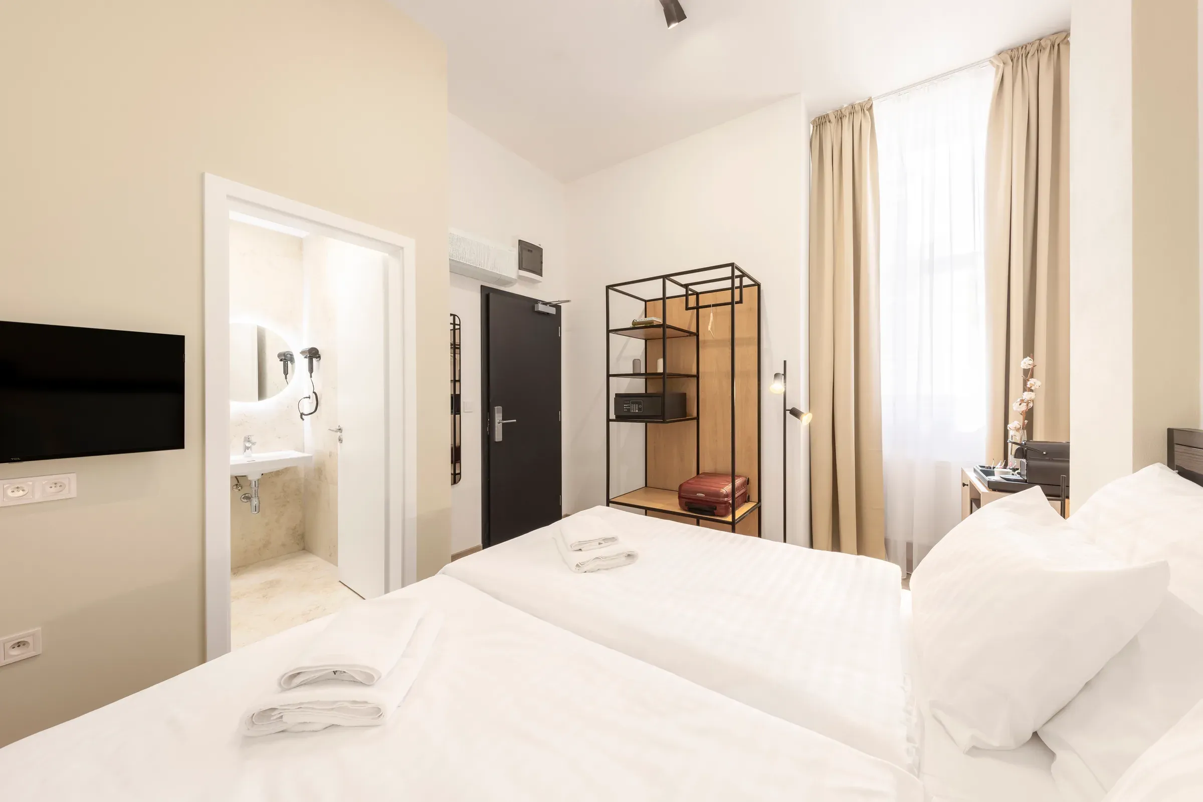Standard Double/Twin Room — Fotka 2
