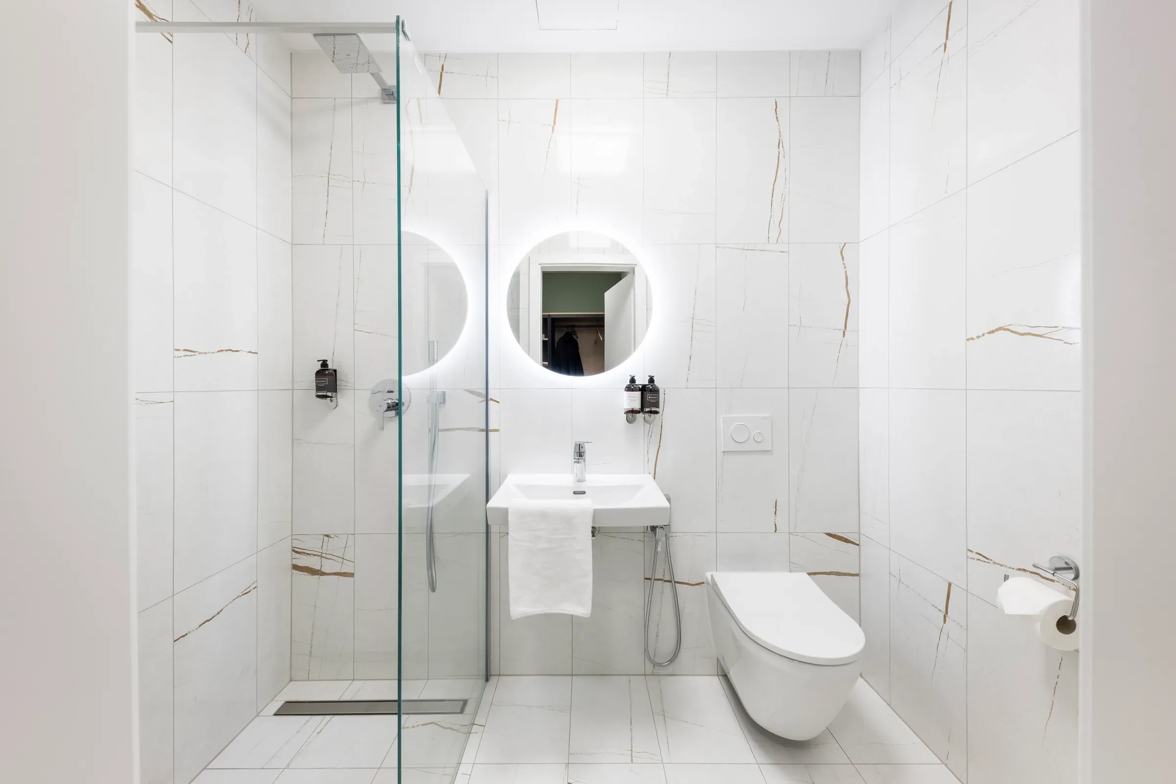 Superior Double Room with Kitchenette — Fotka 11